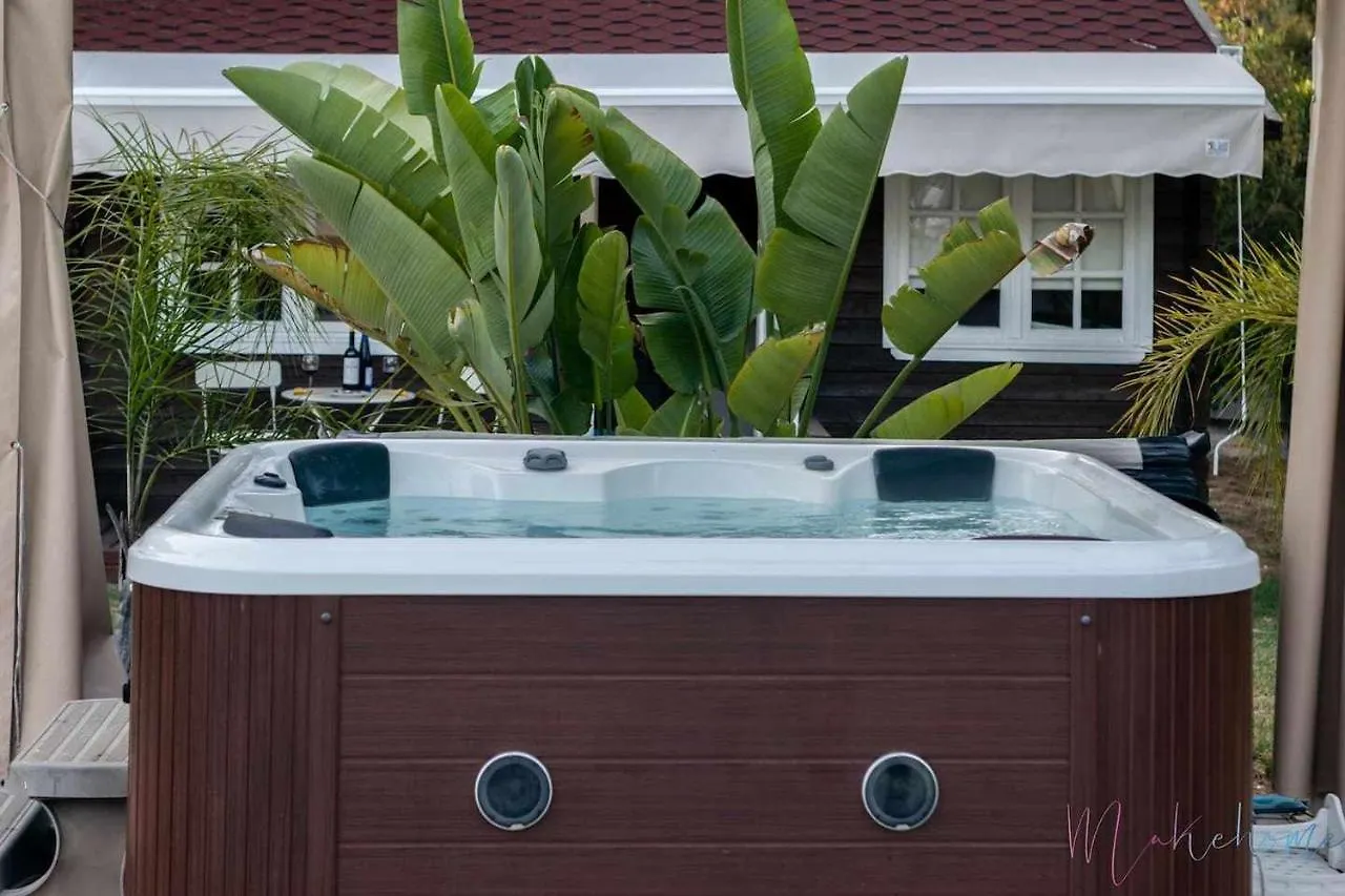 Apartment Bungalow Espectacular Garaje Piscina Y Jacuzzi Aljaraque Spain